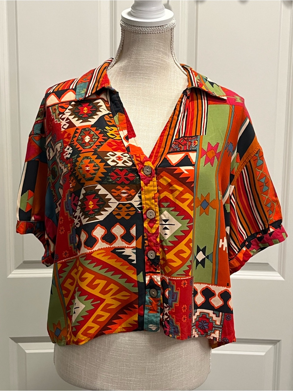 Christian Siriano Women’s Medium Top Boxy Aztec Boho Southwest Festival Artsy